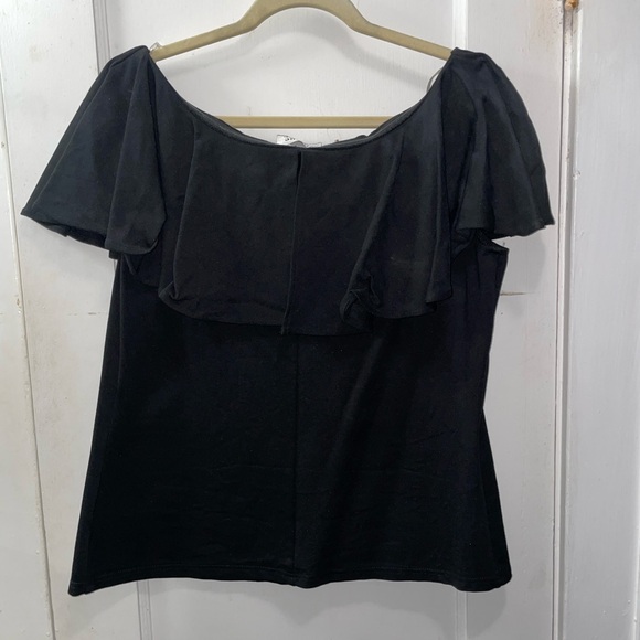 Off the shoulder flutter sleeve top - Picture 3 of 4